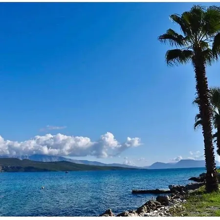 Pasithea Sea Front Διαμέρισμα